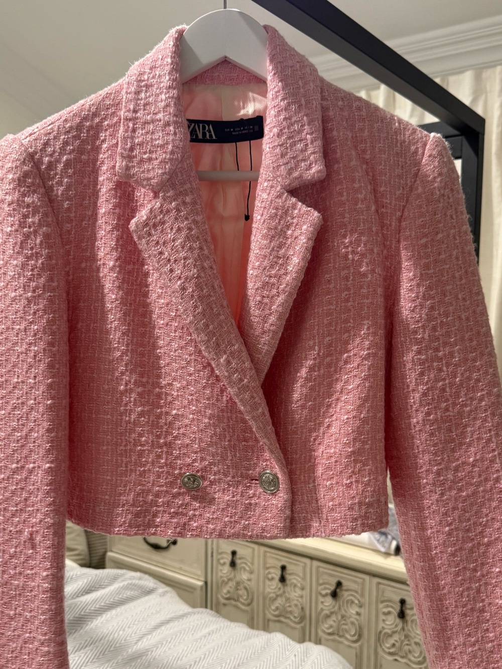 Zara Cropped Pink Textured Bouclé Blazer